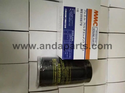 CHINA Filtro de combustible Mitsubshi ME056670 de buena calidad a la venta proveedor